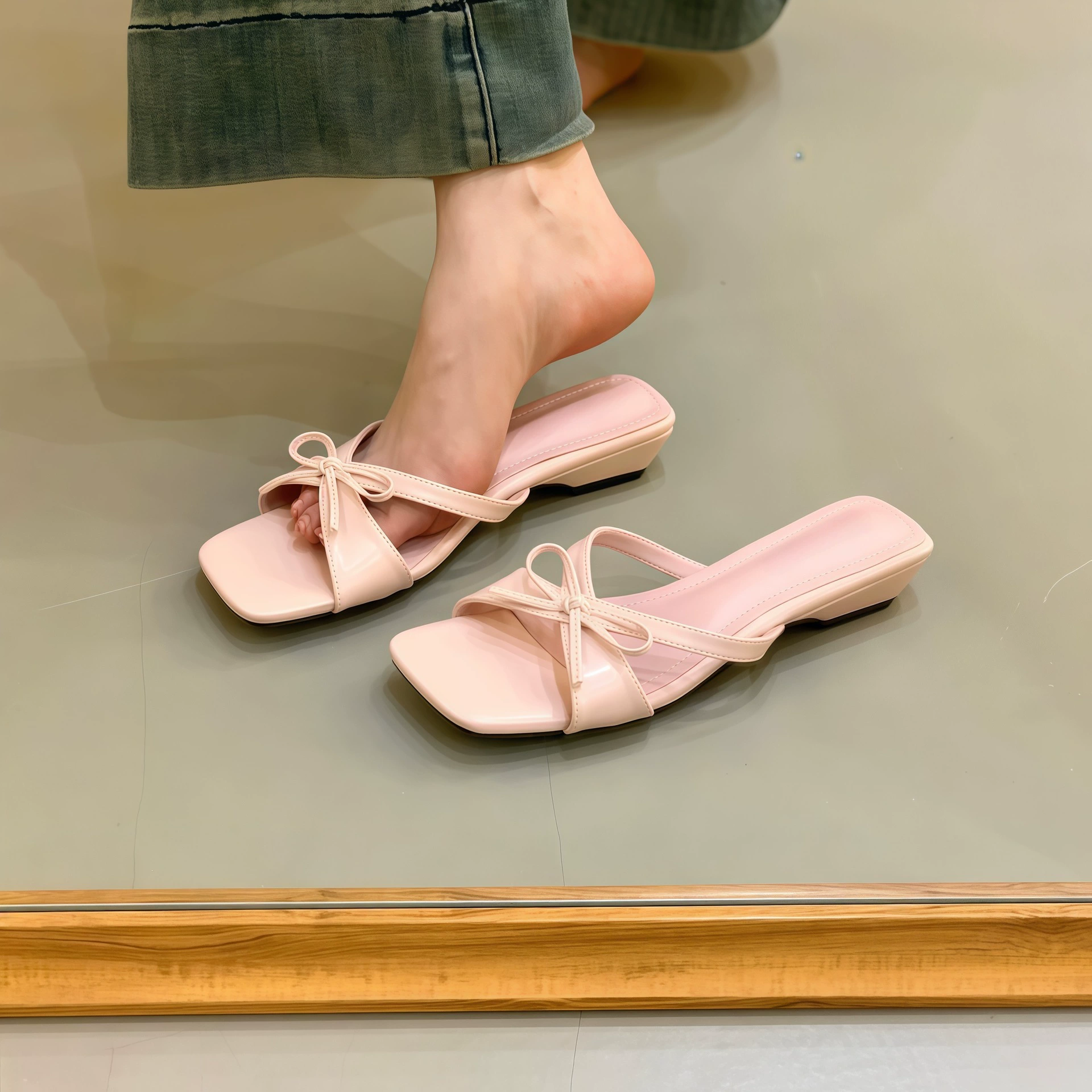 Sandales plates françaises Chuyuji pour femmes, nœud rose, style féerique, été 2026