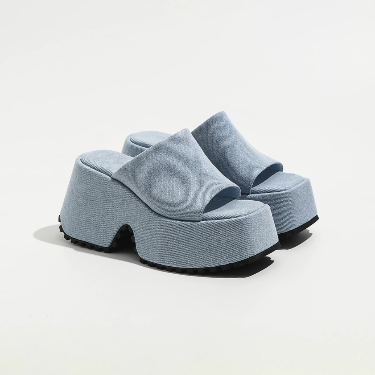 Sommerneue Plateausandalen mit dicker Sohle für Damen 2025, lässige Outdoor-Slides