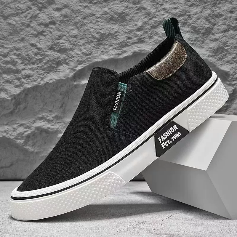 Chaussures homme toile 2026 été décontractées semelle souple respirantes slip-on légères · MOHE China shoe factory