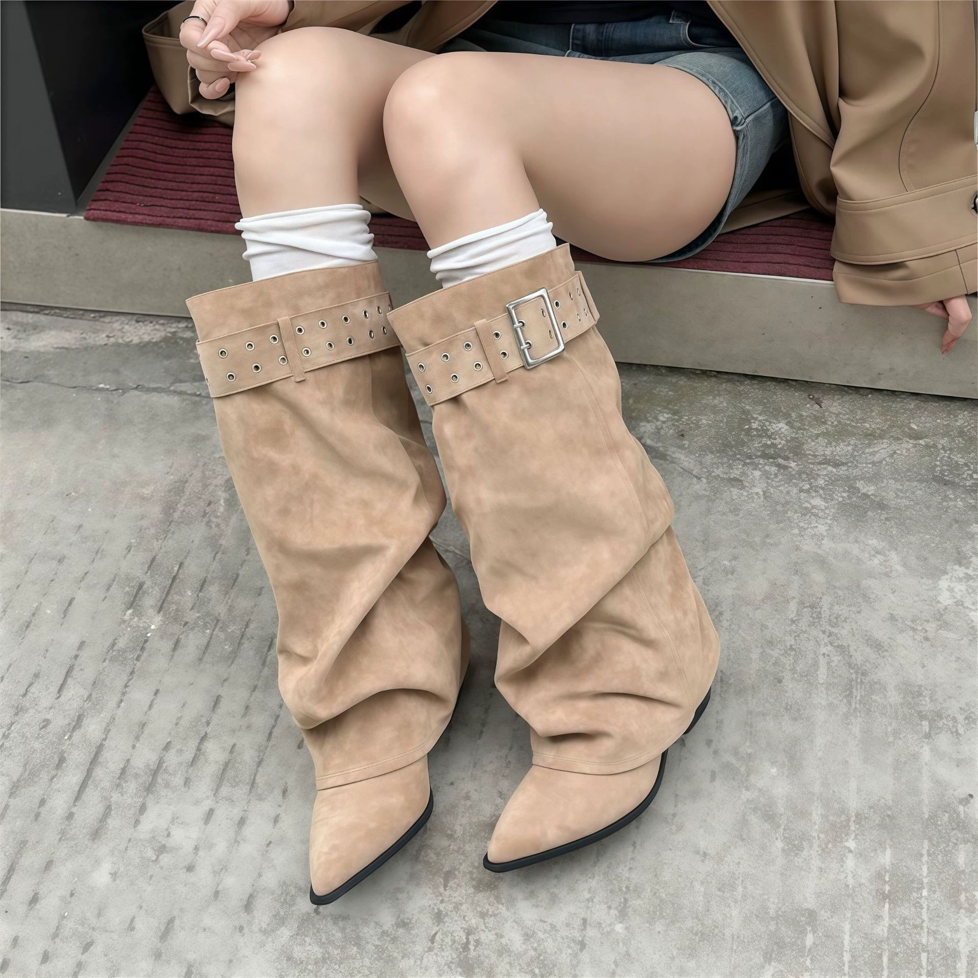 Bottes longues Medora pour femme, 2026, nouvelles, bout pointu, talon western empilé · MOHE China shoe factory