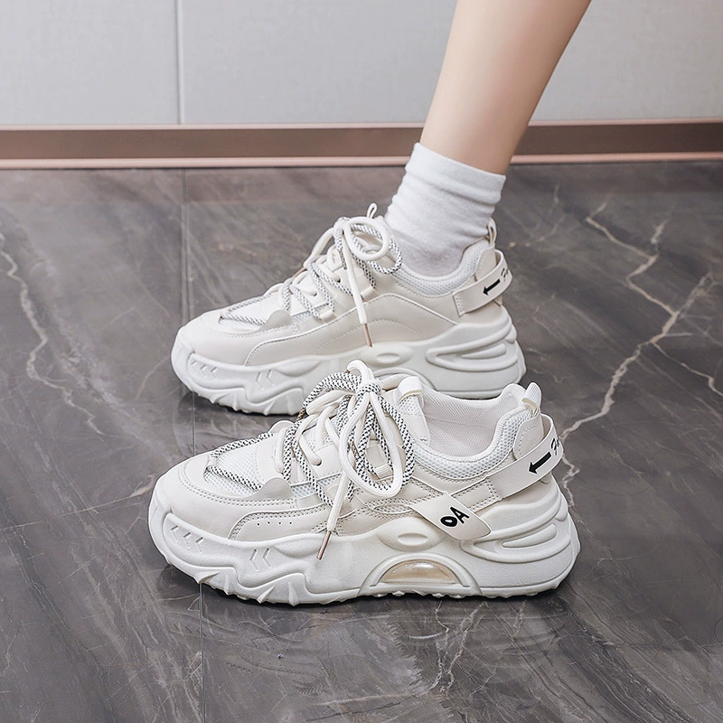 2024 Herbst Koreanischer Style Dad Sneaker für Damen, Lauf Freizeit Dicke Sohle Höhenverstellbar FB6601