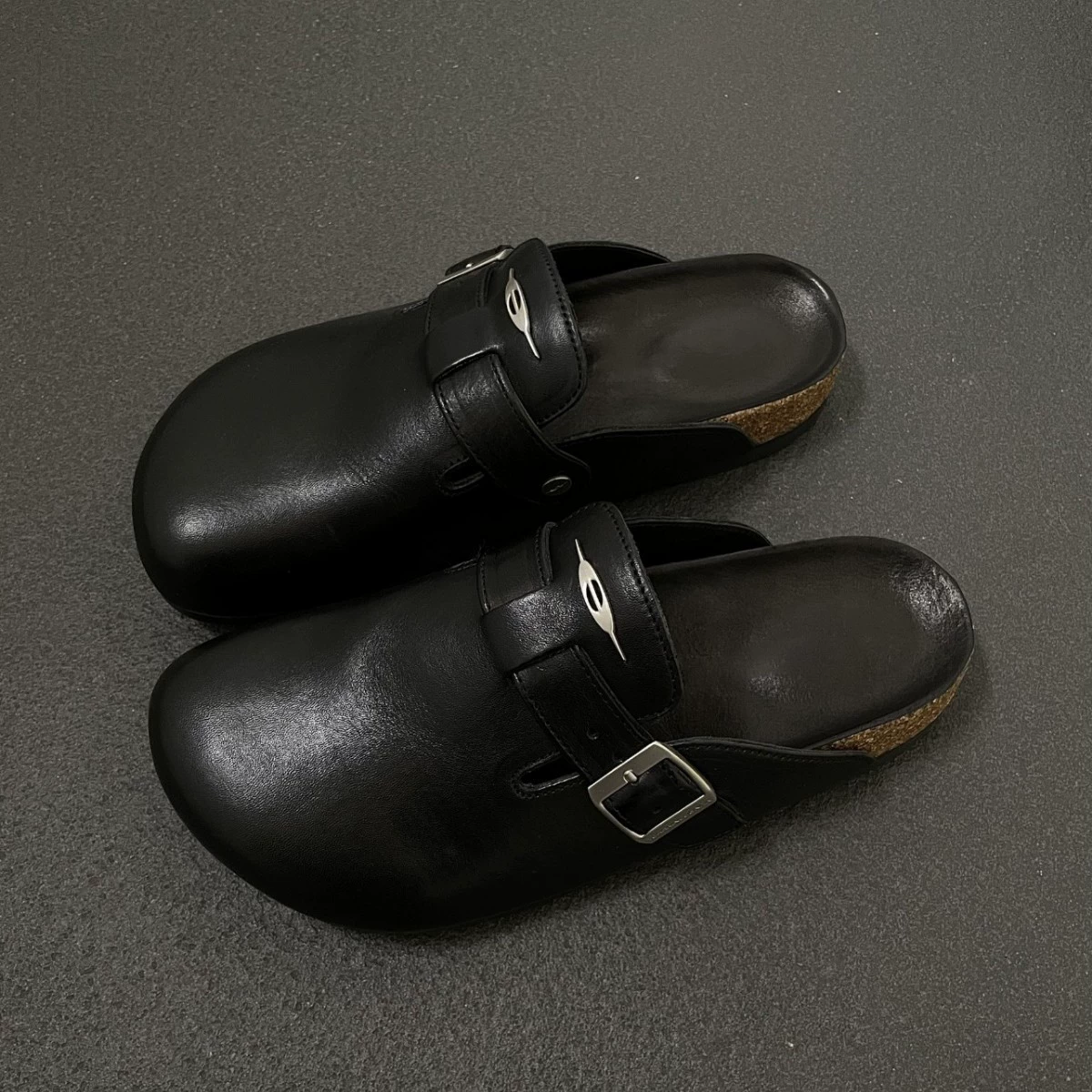 Zuecos Negros Vintage para Mujer 2025 Primavera Verano Suela Gruesa Mules de Corcho