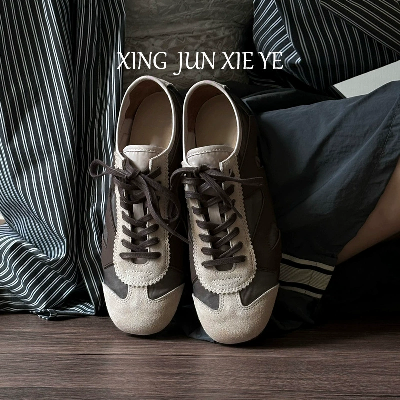 Zapatillas trainer alemán planas coreanas retro de mujer con cordones, cómodas, casuales de moda 2025