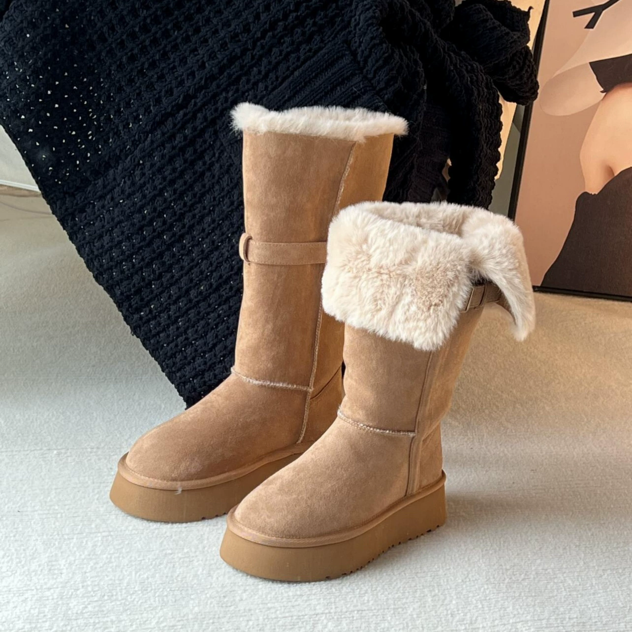 Botas de Neve Casuais para Exterior com Sola Grossa e Forro de Pelos para Mulher, Botas Felpudas Dupla Face de Camurça Elevadas Bico Redondo para Outono/Inverno