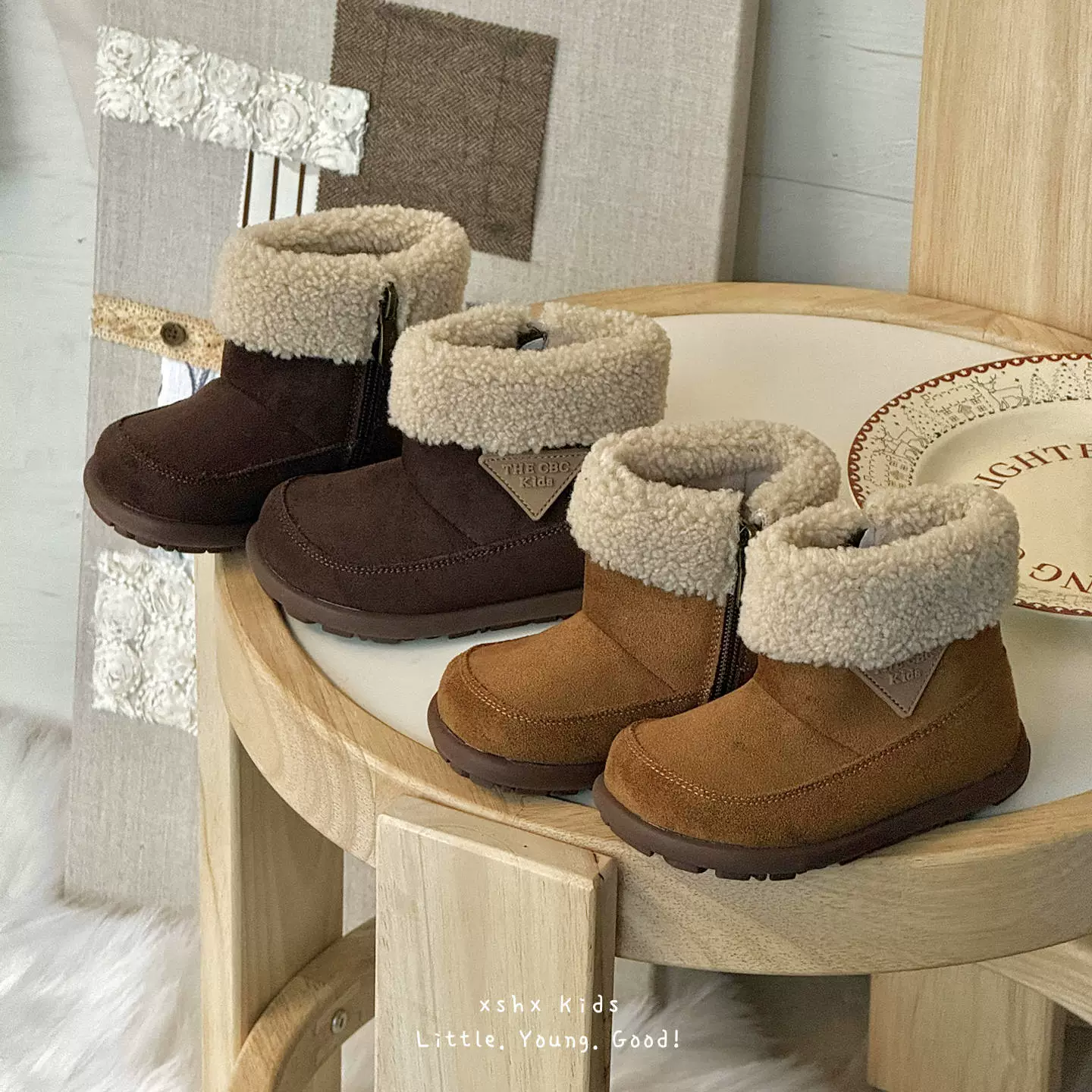 XSHX Bottes Cuir Rétro pour Enfants, Hiver Style Russe Fermeture Latérale Chaud Semelle Caoutchouc Antidérapant
