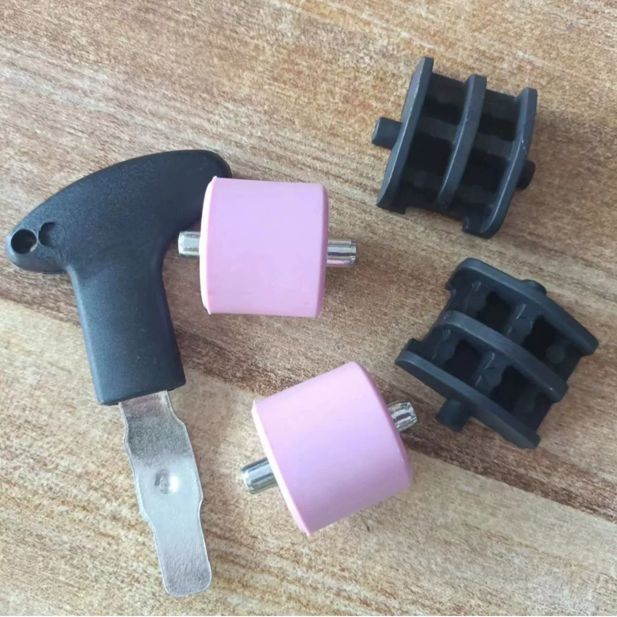 Accessoires Heelys quatre roues double roue couverts clé avant câble charge interrupteur non universel