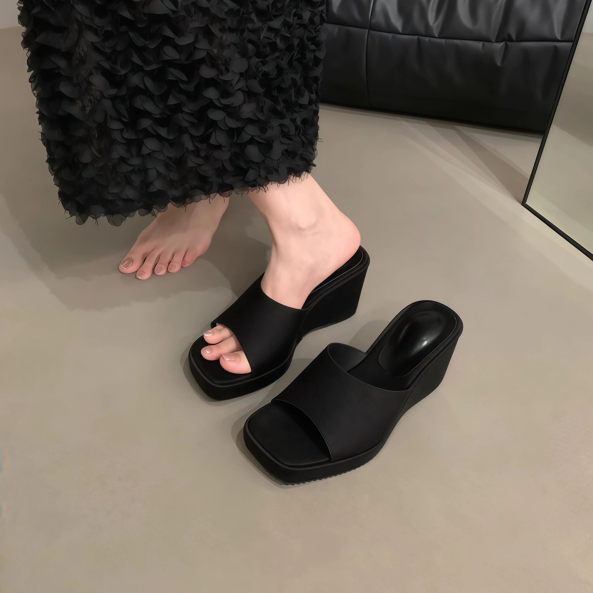 Sandálias Cunha Plataforma Feminino 2026 Verão Novo Aumento de Altura Casual · MOHE China shoe factory