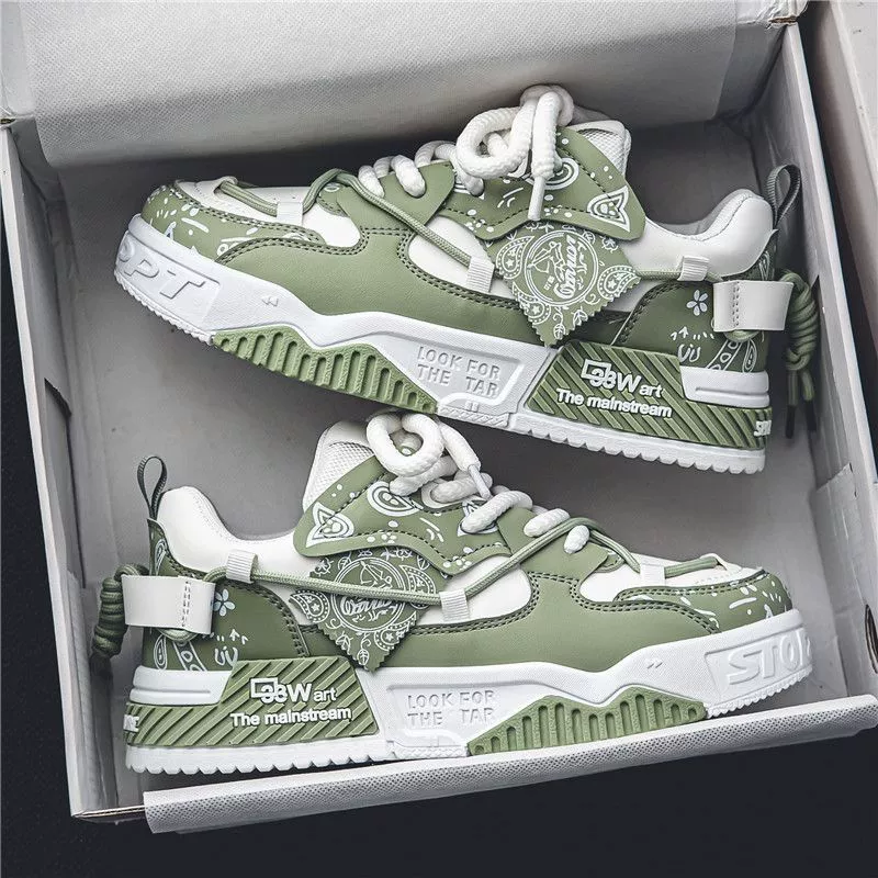 2026 Nouvelles Chaussures Homme Hiver Semelle Épaisse Montantes Bread Casual Original · MOHE China shoe factory