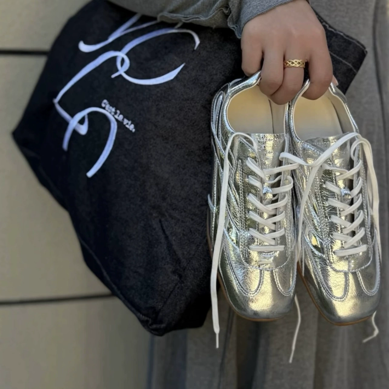 Zapatillas deportivas francesas de mujer, punta cuadrada, estilo trainer alemán, cordones casuales verano 2025