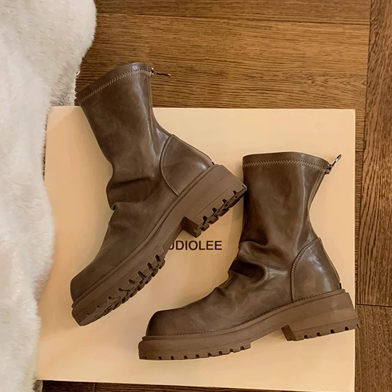 Nouvelles Femmes Talon Épais Semelle Épaisse Bottes Fines Bout Rond Plissé Fermeture Éclair Dos Empilées Courtes Automne Hiver