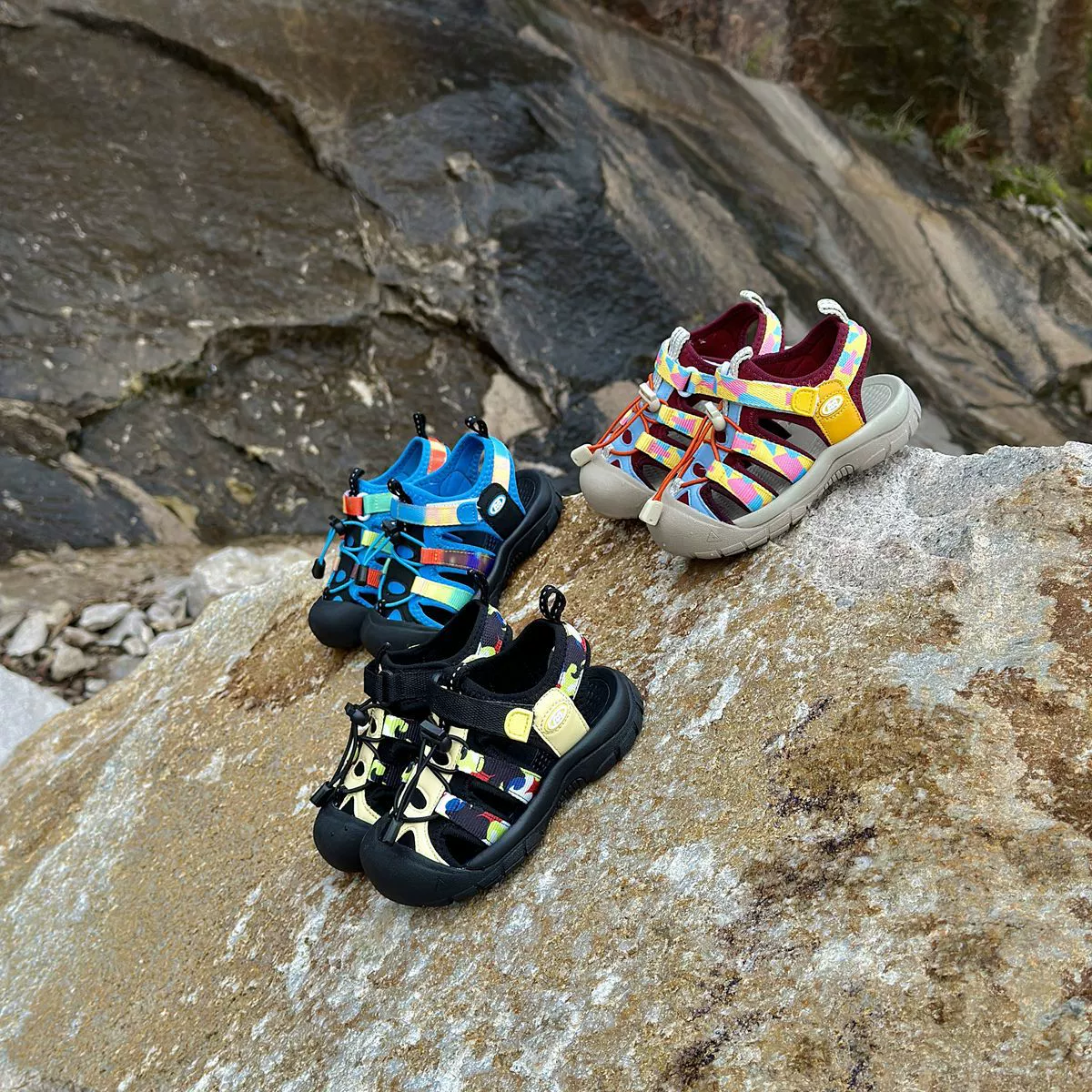 XSHX Anfibio Color Webbing Sandalias Profesionales Japonesas para Niños al Aire Libre · MOHE China shoe factory