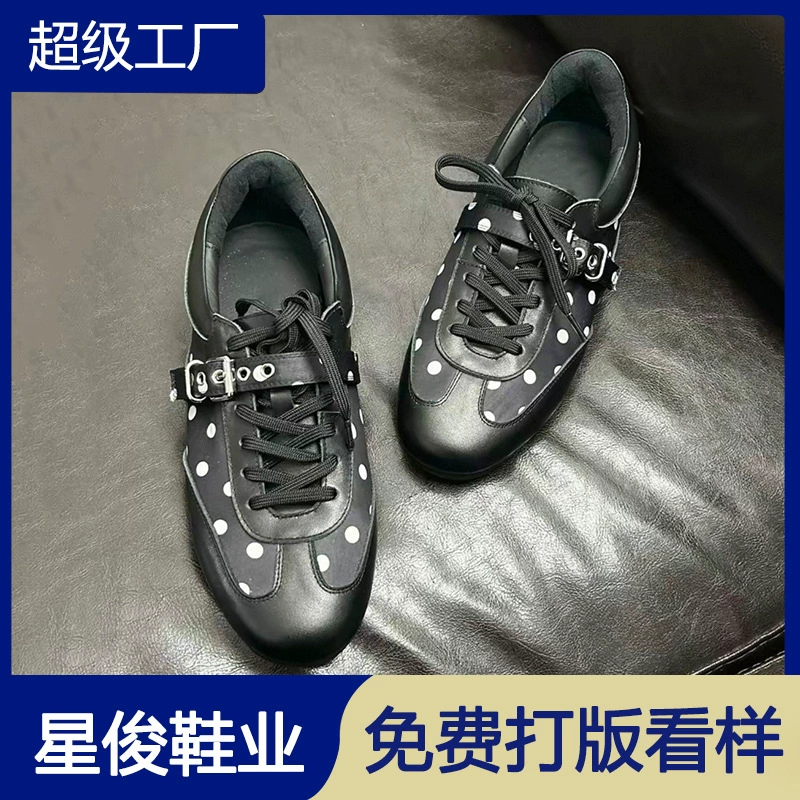 Zapatos de entrenamiento con hebilla de satén y decoración de lunares retro para mujer, principio de primavera nuevo, casuales planos, punta redonda, cuero