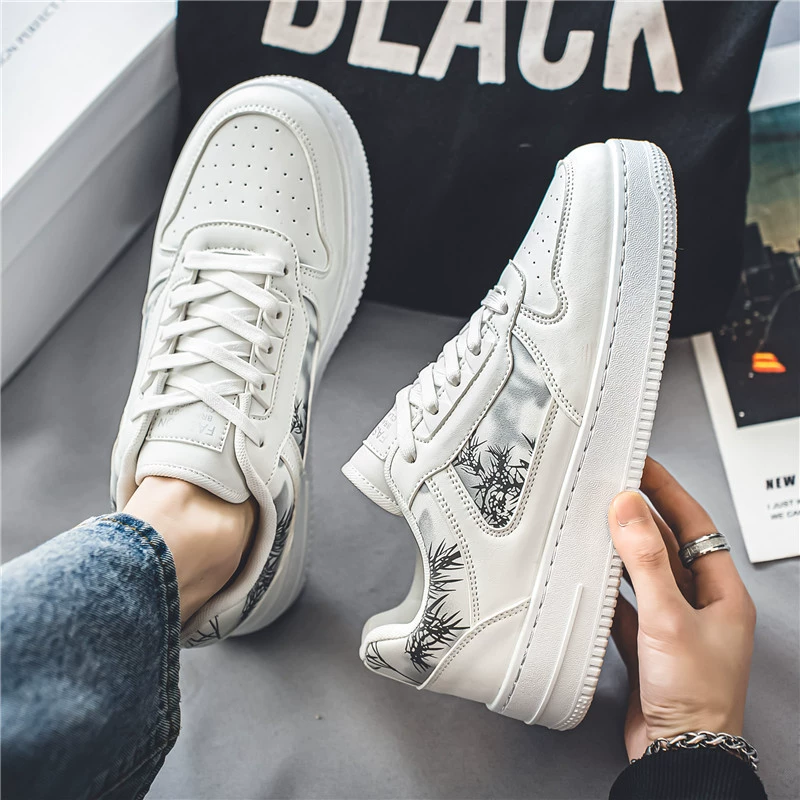 Chaussures décontractées mode printemps 2026 homme nouvelles, chaussures tendance blanches originales étudiant · MOHE China shoe factory