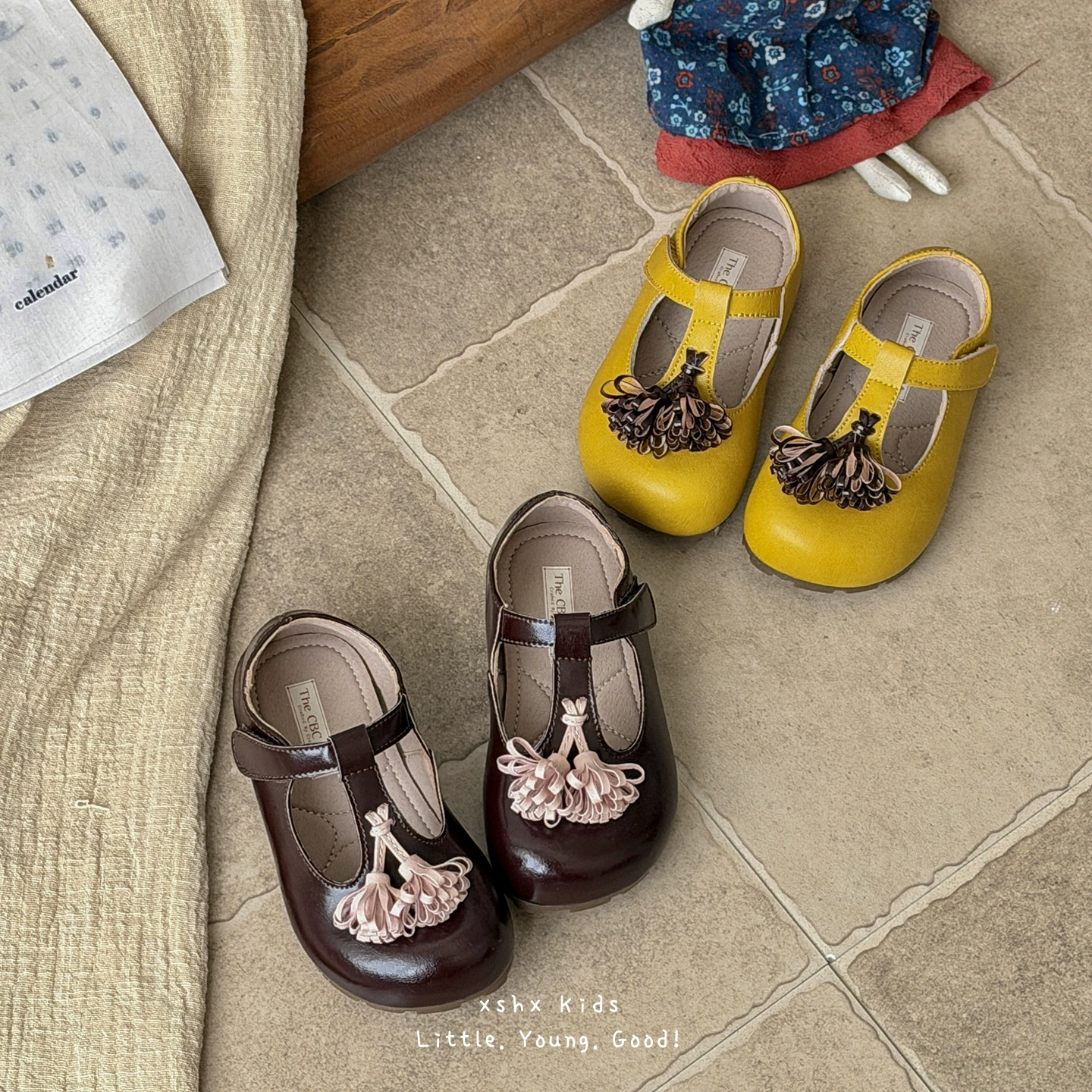XSHX Chaussures en cuir Retro Girls Small Spike, respirantes, douces, semelle naturelle caoutchouc · MOHE China shoe factory