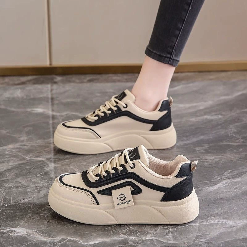 Sommer Damen atmungsaktive weiße Sneaker, Koreanische dicke Sohle, lässige Board-Schuhe