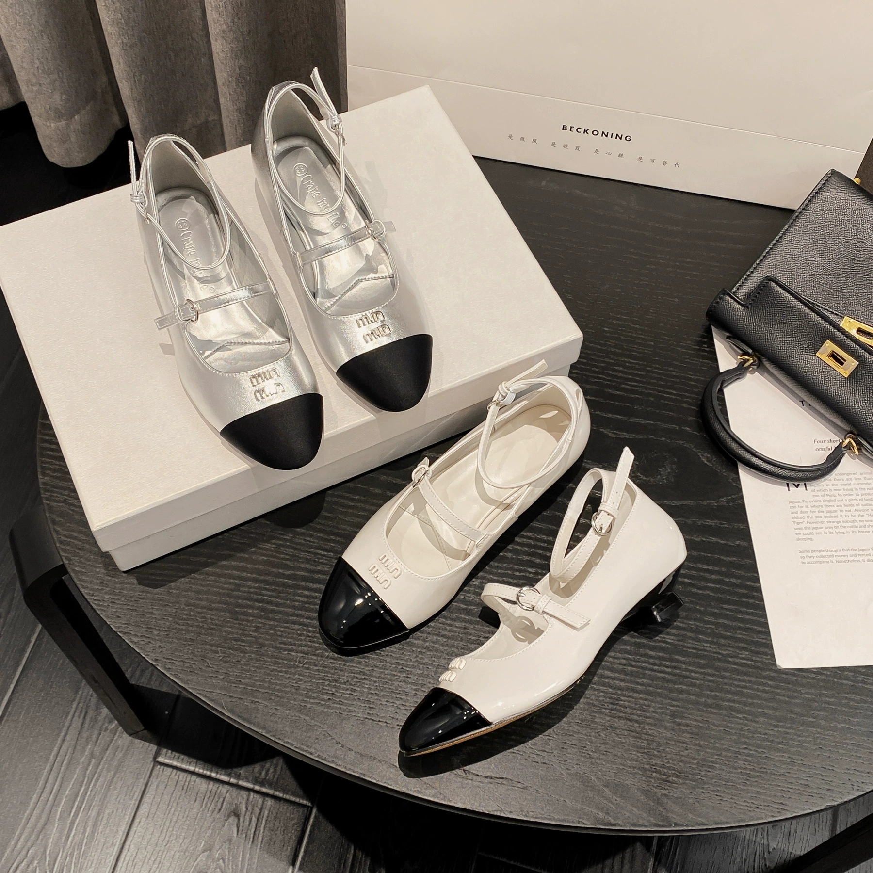 Chaussures plates à bouche peu profonde pour femmes, nouveau printemps automne, style Miu Miu, talon bas, bride vintage, Mary Jane françaises