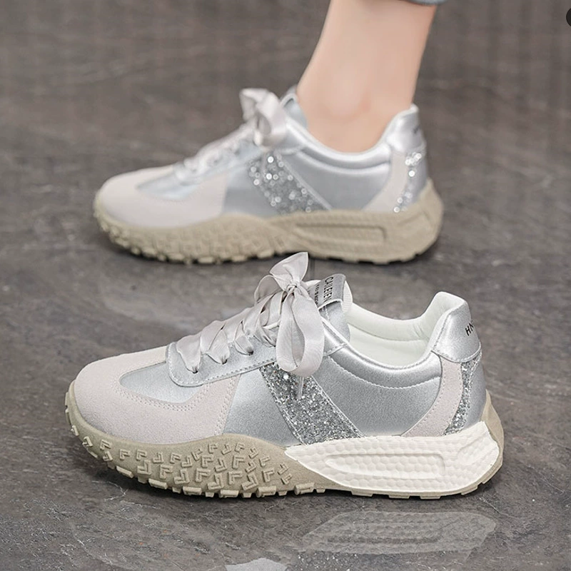 Zapatos de Entrenamiento Alemán Mujer Primavera Otoño Transpirables Coreanos Suela Gruesa Aumento de Altura Deportivos Casual tipo Dad