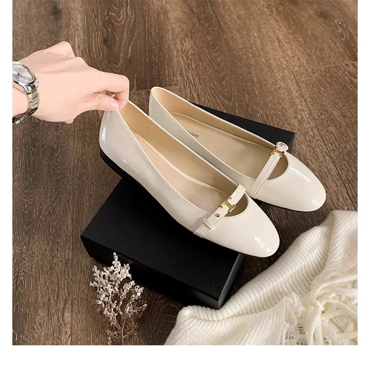 Nouvelles mocassins en cuir verni, bout rond, automne pour femme