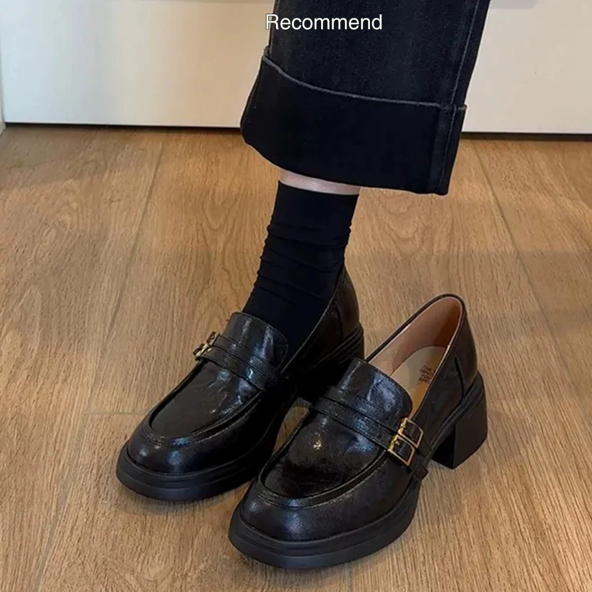 Mocassins Femininos com Sola Grossa, Salto Grosso, Estilo Britânico, Slip-On, 2025