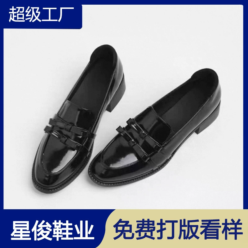 British Round Toe Bow Patent Leather Loafers for Women 2026 Spring Chunky Heel Leather Shoes