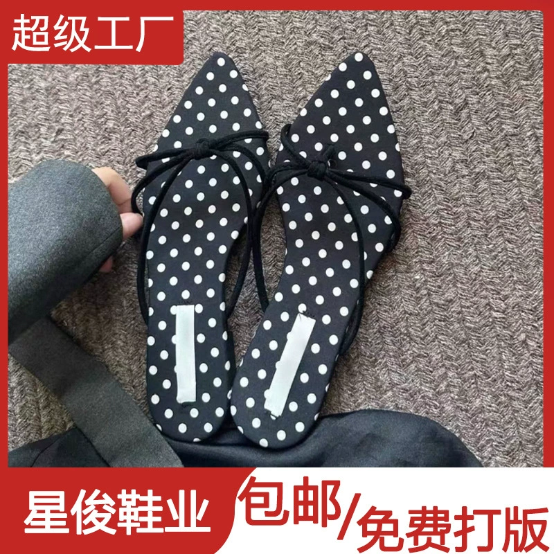 Tongs à anneau d'orteil à pois vacances françaises nouvelles pour femme printemps sandales chic bout ouvert talon fin