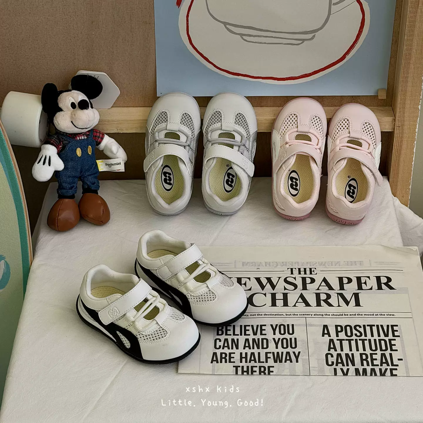 XSHX Kinder dünne Sohle, atmungsaktive Mesh-Schuhe mit Klettverschluss, rutschfeste Gummisohle für Frühling/Sommer