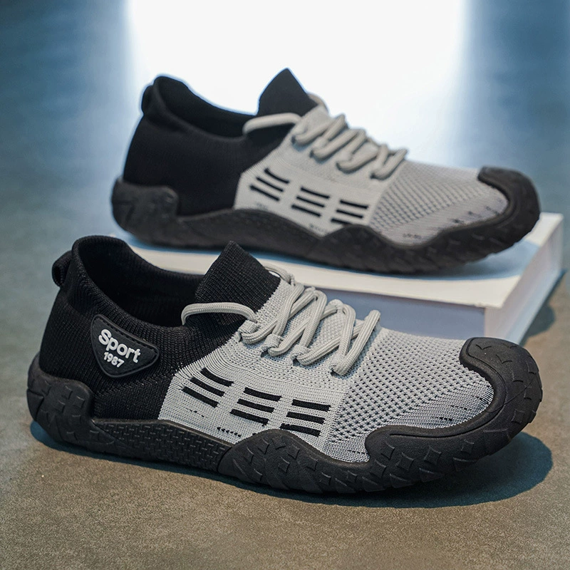 Hombre 2026 Verano Flyknit Fino Transpirable Zapatos de running Suela suave Ligero Malla
