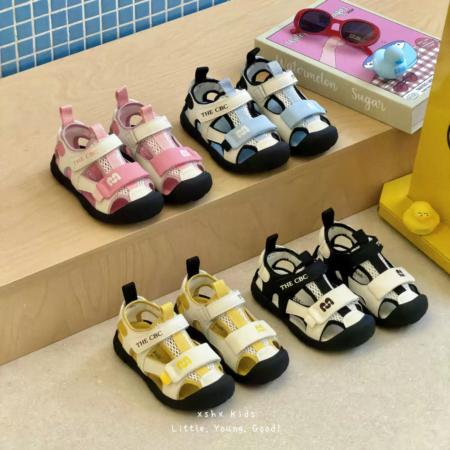 XSHX Leicht Funktional Kinder Frühling Sommer Jungen Mädchen Sportsandalen Anti-Rutsch Zehenkappe Anti-Kick Atmungsaktiv