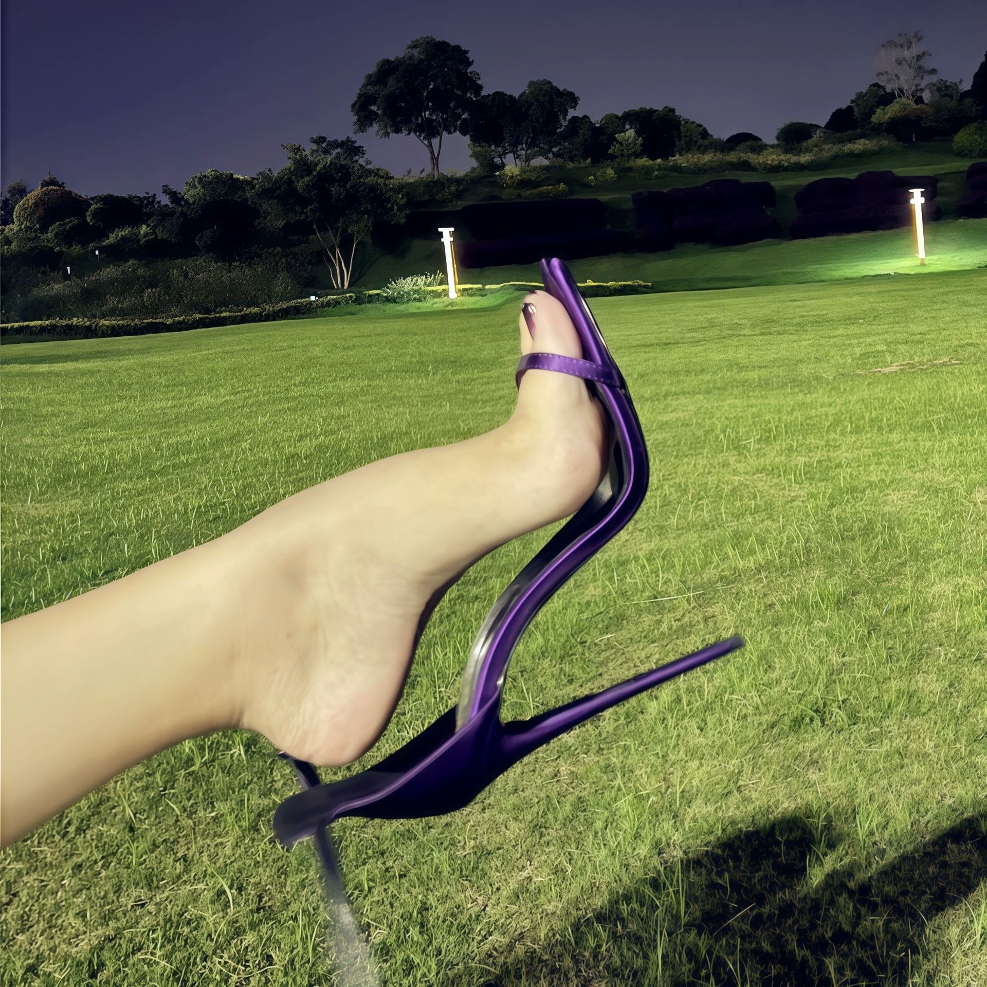 Chuyuji Sandales satin violet profond talon aiguille femme strass bride cheville soirée