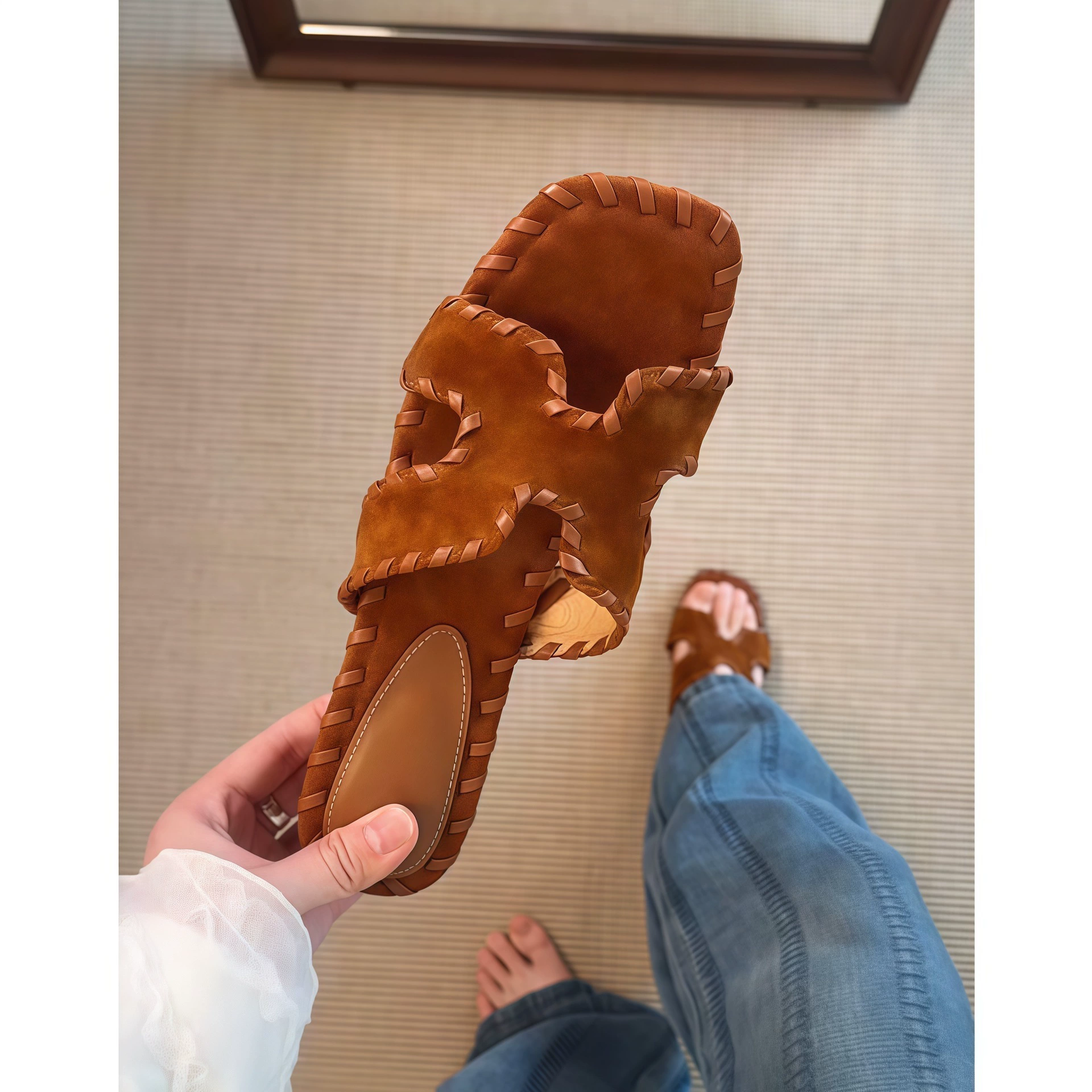 Chuyuji Sandales rétro tressées à talon bloc bout ouvert femmes marron talons hauts mules
