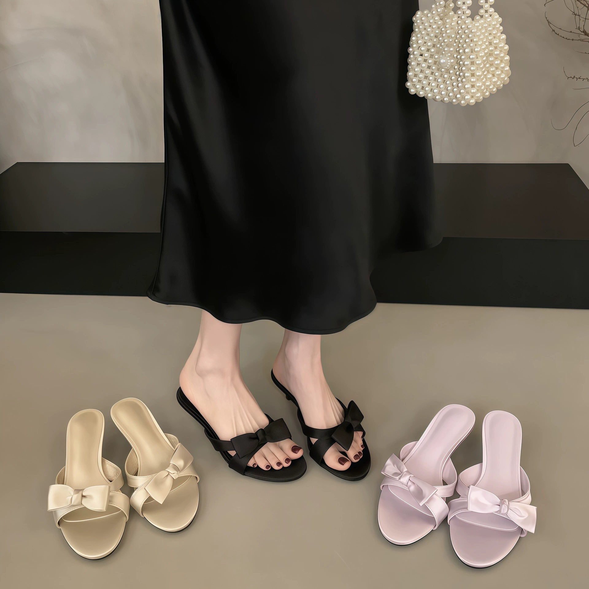 Chuyuji Damen Schleife Stilettopumps Pantoffeln 2026 Sommer Satin Zehenstegsandalen