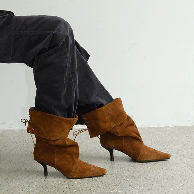 Botas cortas de punta afilada marrones, primavera-verano, nuevas, piel de vaca, tacón apilado