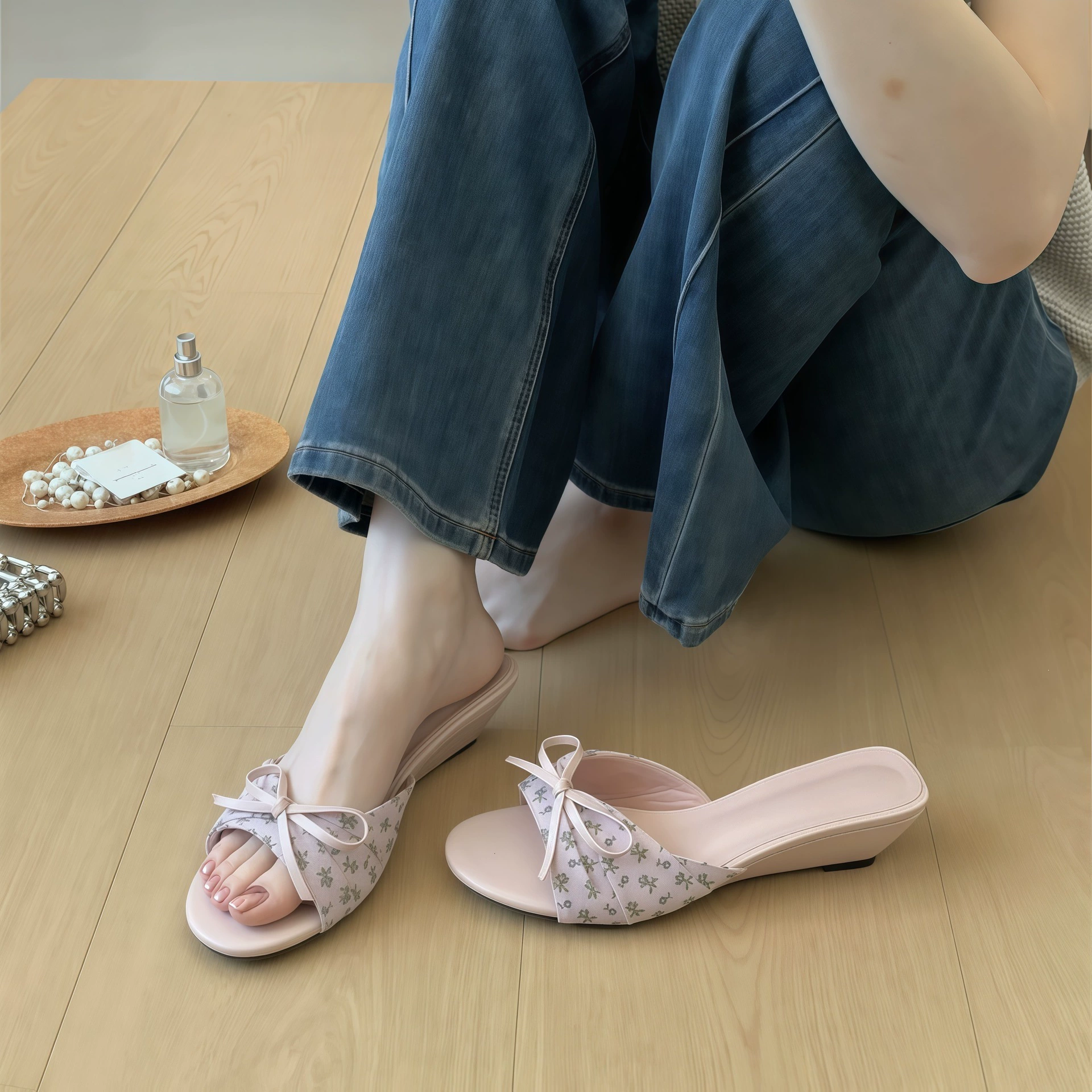 Damen Keilabsatz Slide Sandalen, Sommer 2026 Rutschfest Urlaub Mode