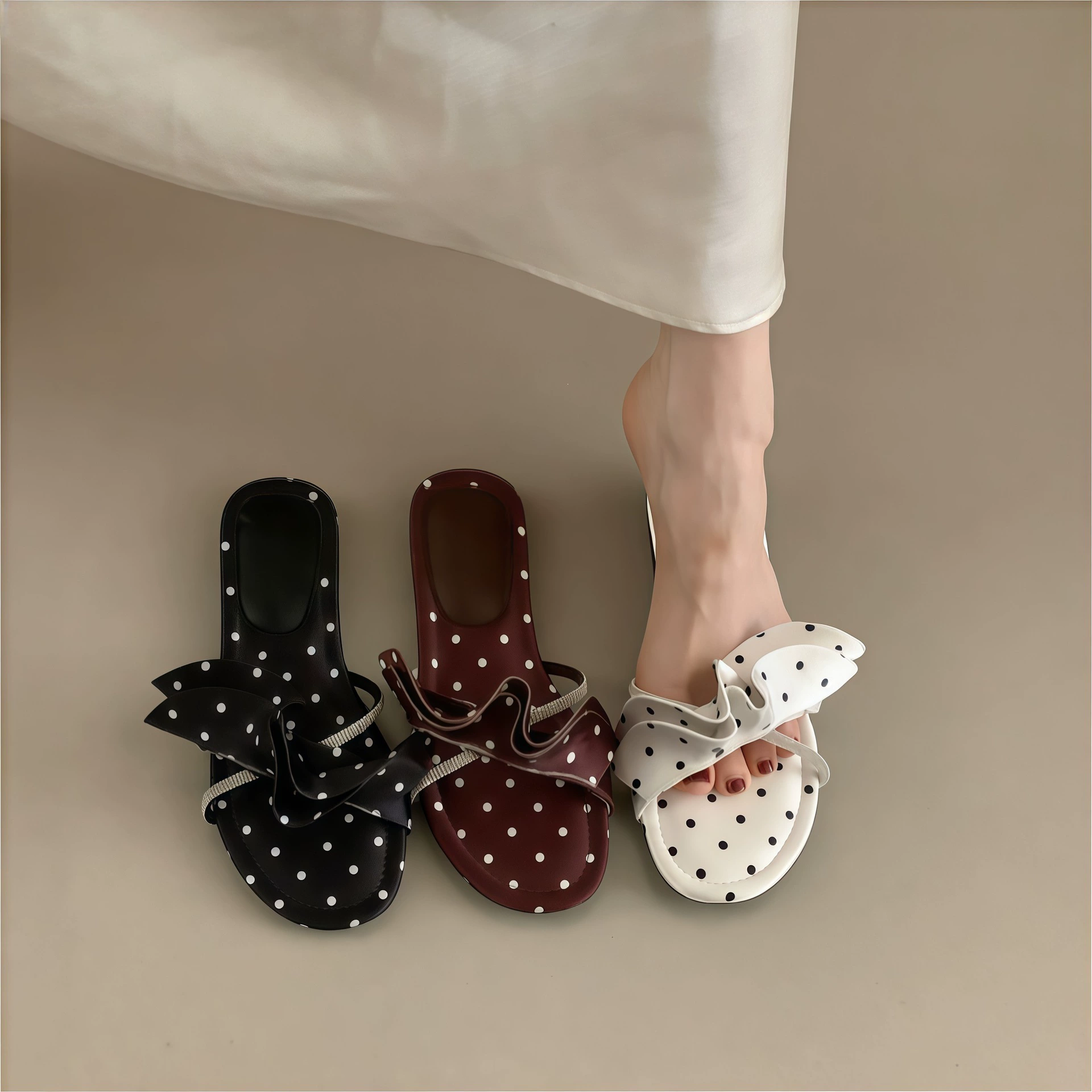 Sandales à volants strass pois françaises femme été 2026 nouveau