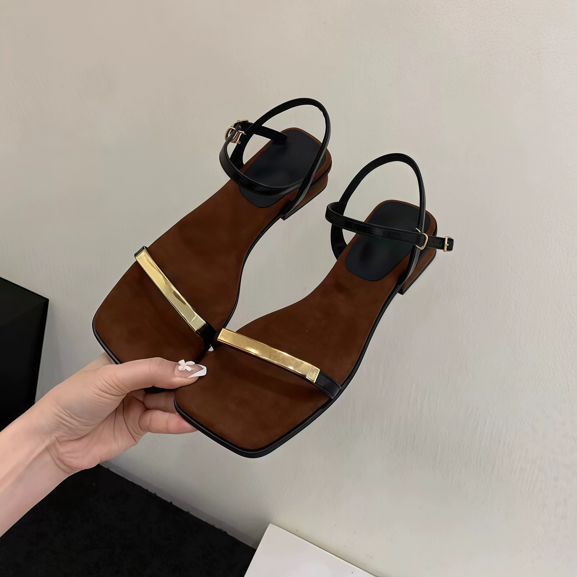 Chuyuji Sandalias de vestir retro francés para mujer, 2026, nueva correa de tacón grueso, elegante y abierta