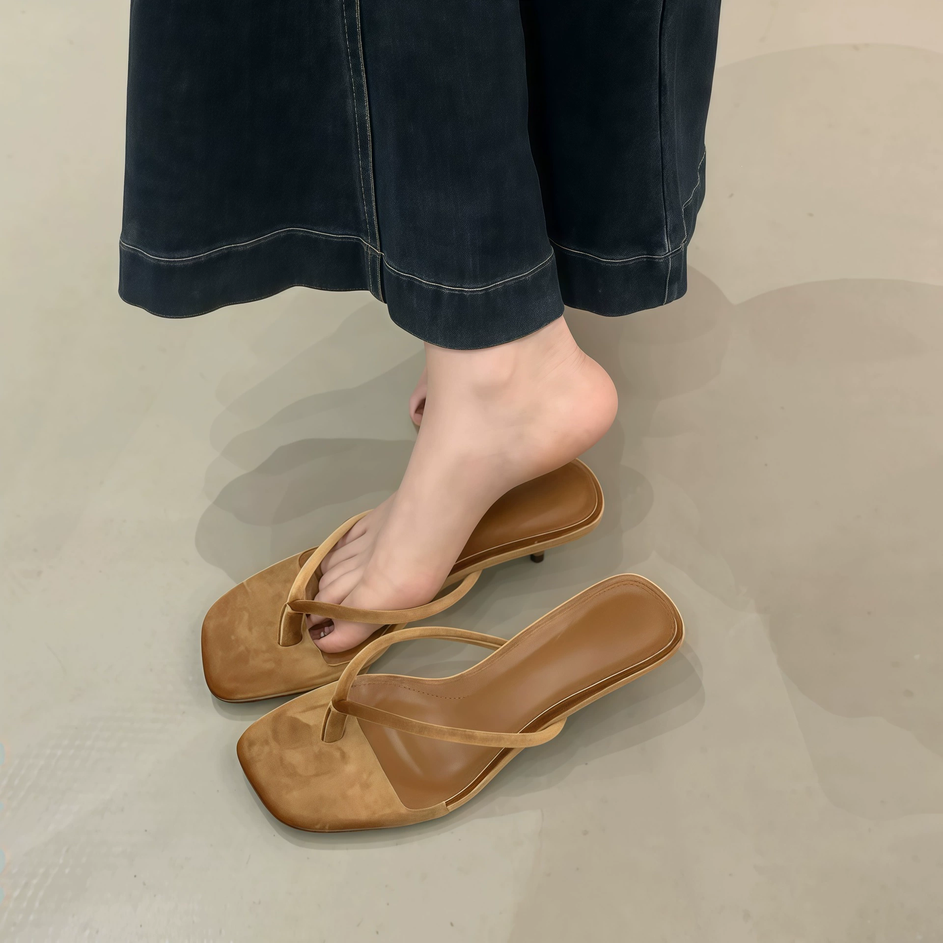 Sandalias de tacón medio antideslizantes de moda para mujer, tacón alto, verano 2026