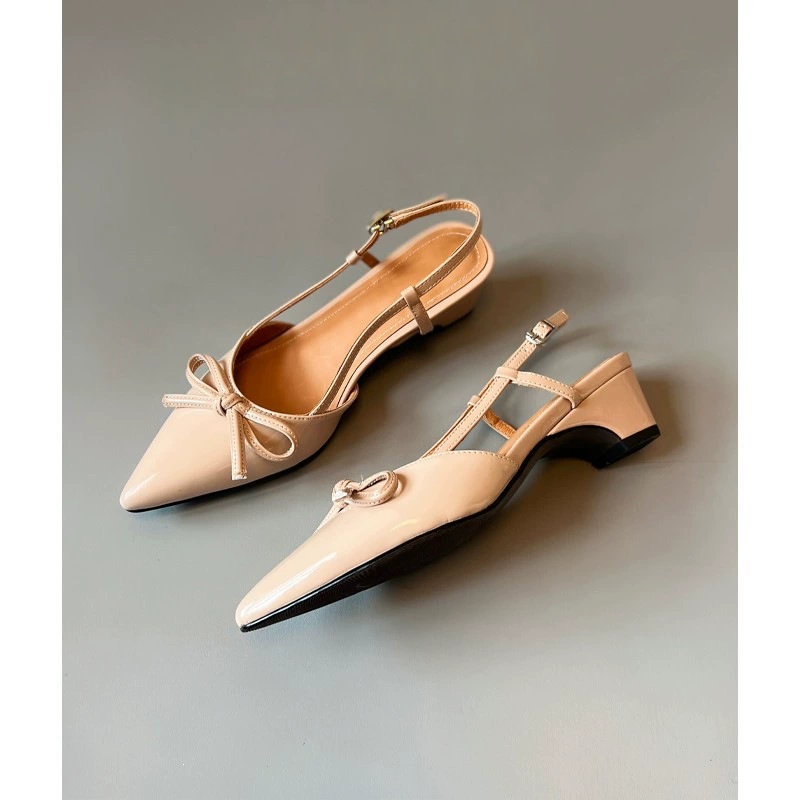 Sandalias de punta cerrada con lazo de moño francés para mujer, tacón medio puntiagudo, charol
