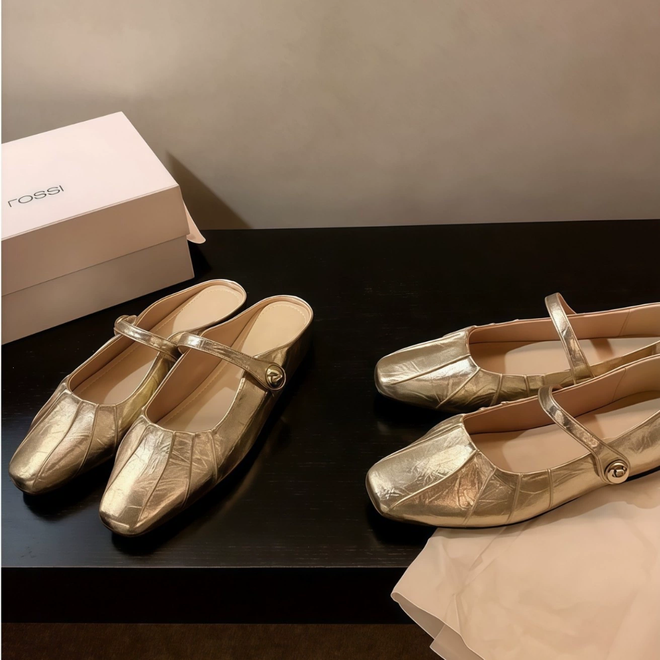 Mules de punta cerrada plegados con velcro y aumento interior, dos versiones para mujer