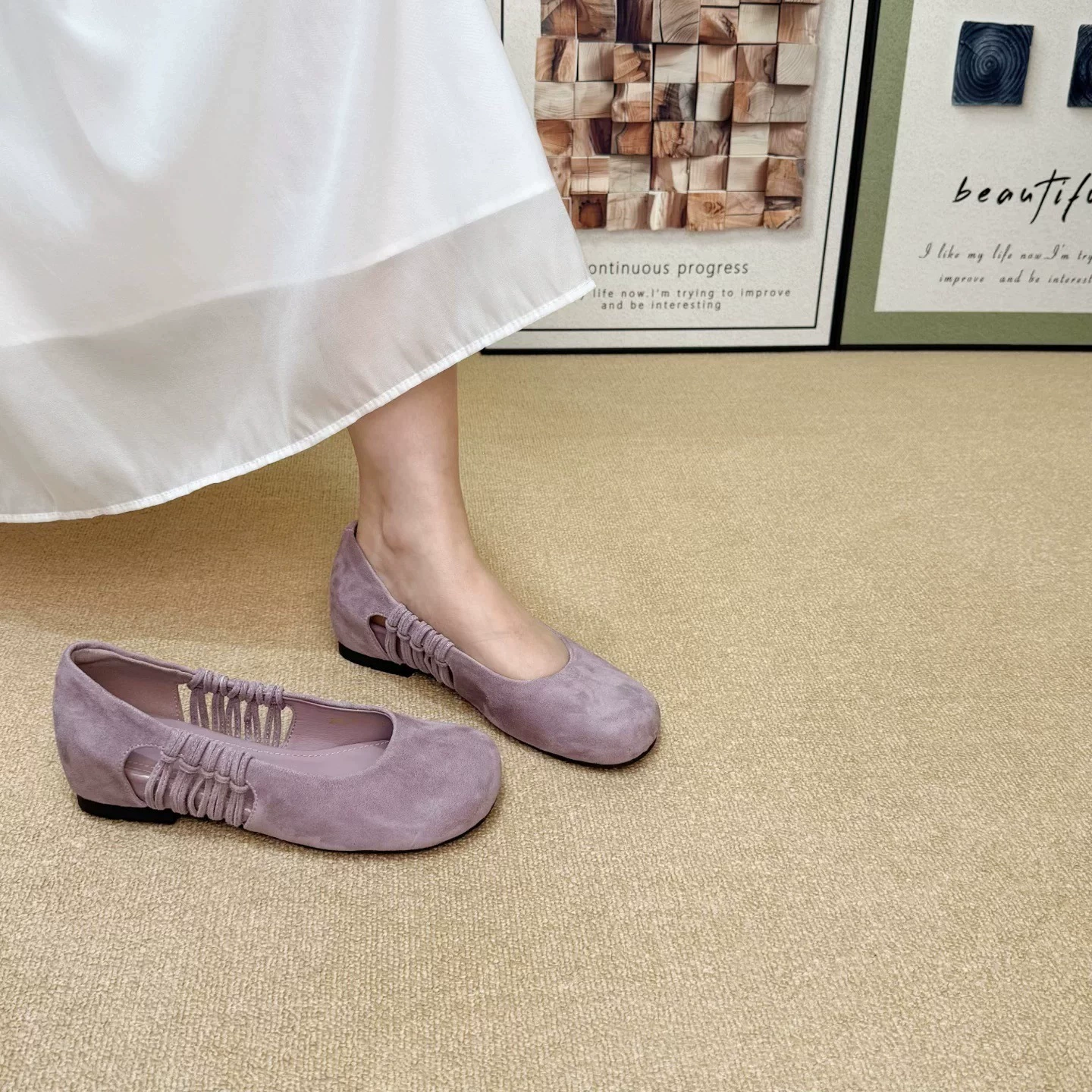 Chuyuji French Retro Round Toe Cutout Flats with Suede Lining for Women