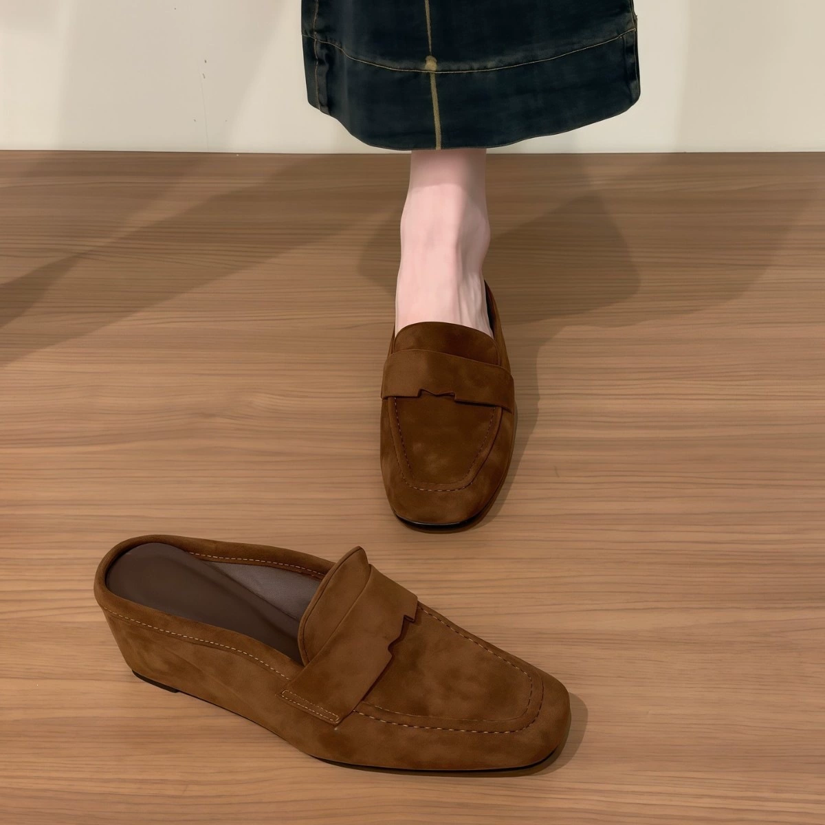 Chuyuji Hidden Wedge Retro Mules for Women, 2026 New Summer Velvet
