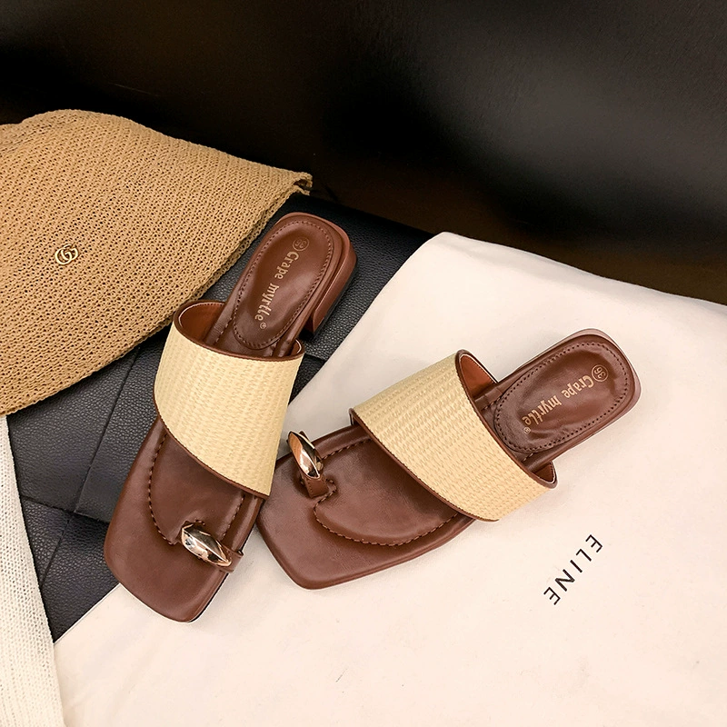 New Summer Vacation Metal Toe Square Toe Woven Sandals for Women