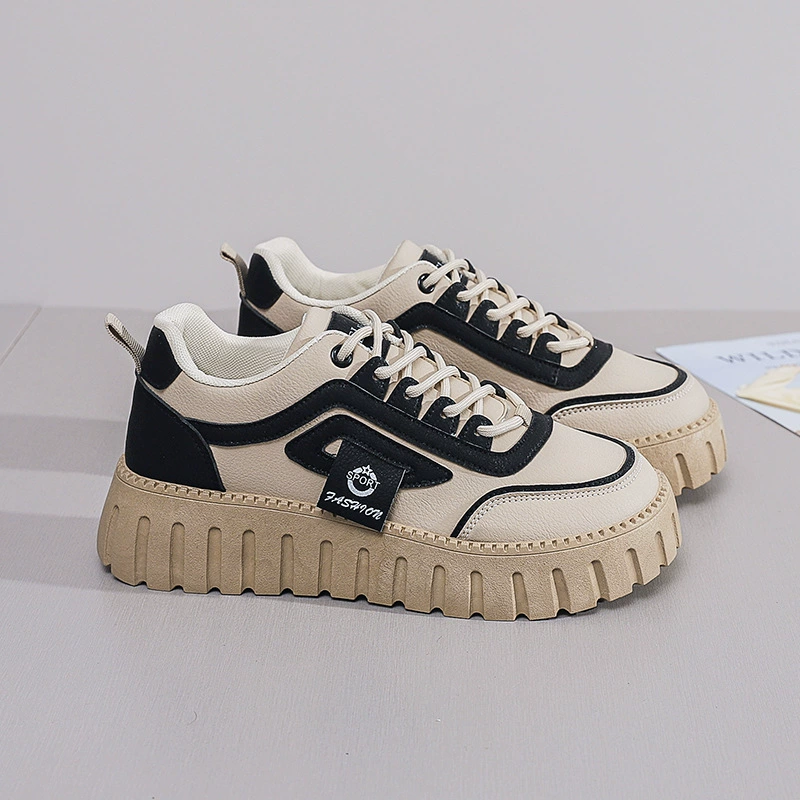 Chaussures de sport blanches femme 2024 automne style coréen, semelle épaisse, plateforme, décontractées