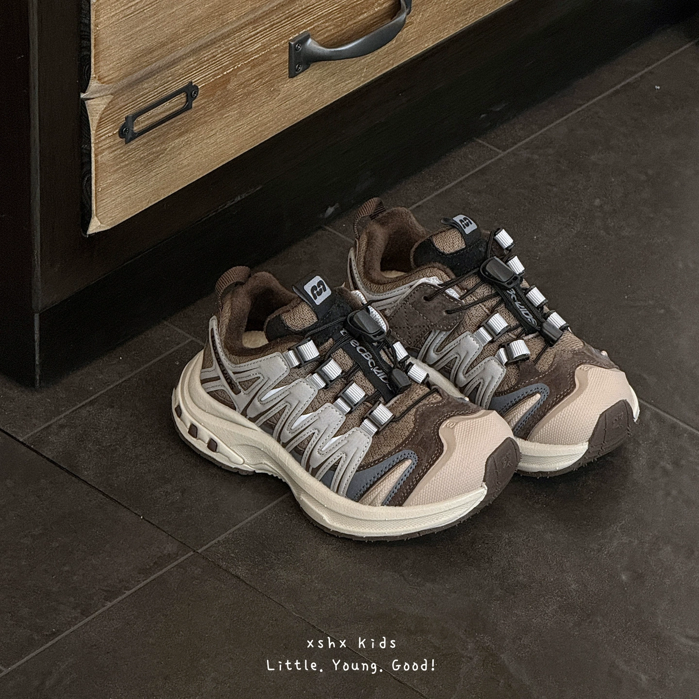 XSHX Zapatos de running al aire libre para niños, unisex, ligeros, velcro, cordón, otoño invierno