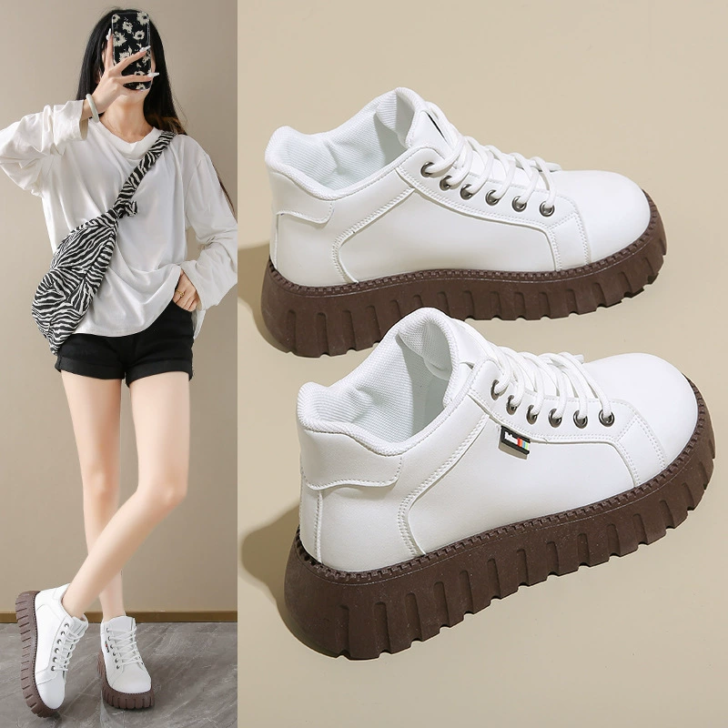 Bottines courtes automne 2026, baskets blanches style coréen pour femme, semelle épaisse, chaussures en cuir KT2288