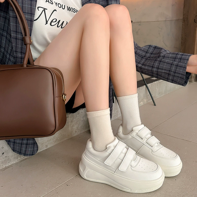 同款小胖丁~笑脸魔术贴厚底增高休闲运动板鞋女小白鞋夏薄款
100+人
商品复购率27.27%
