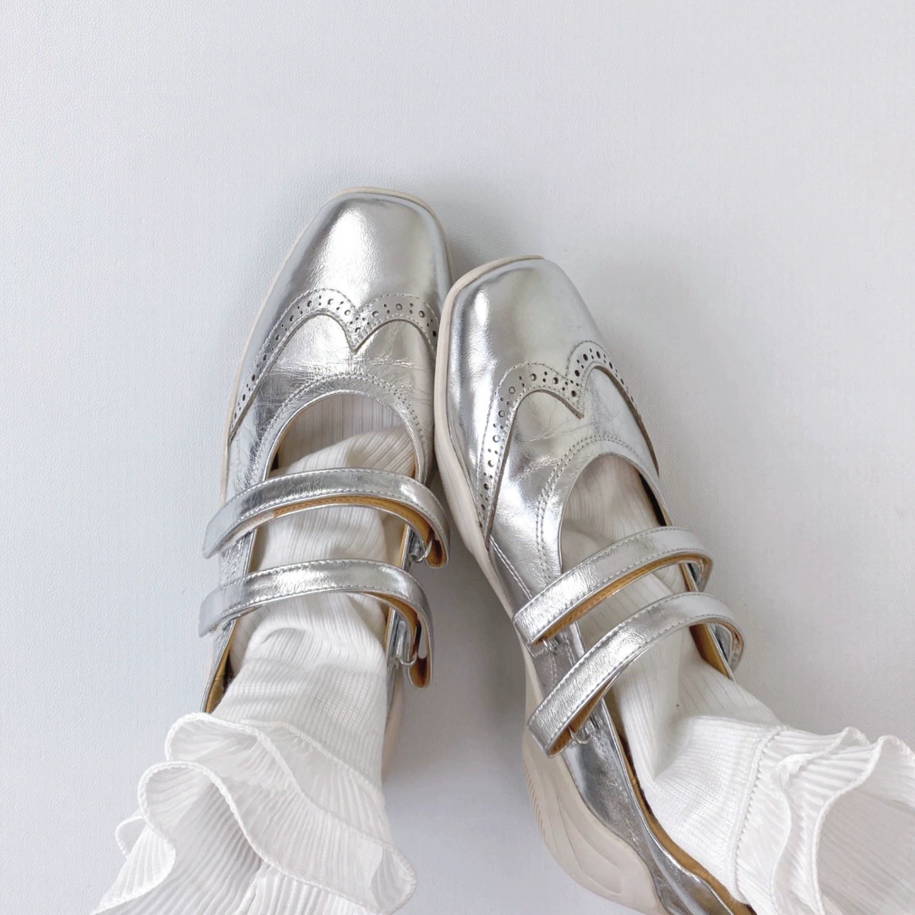 Dicke Sohle silberne Kuhleder-Mary-Jane-Schuhe für Damen 2025, Vintage-Ballerinas