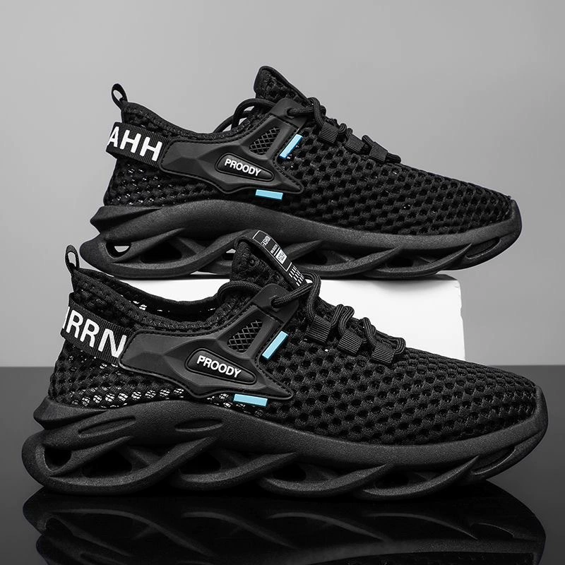 2026 Spring New Men's Running Shoes Breathable Mesh Lace-up Casual Sneakers