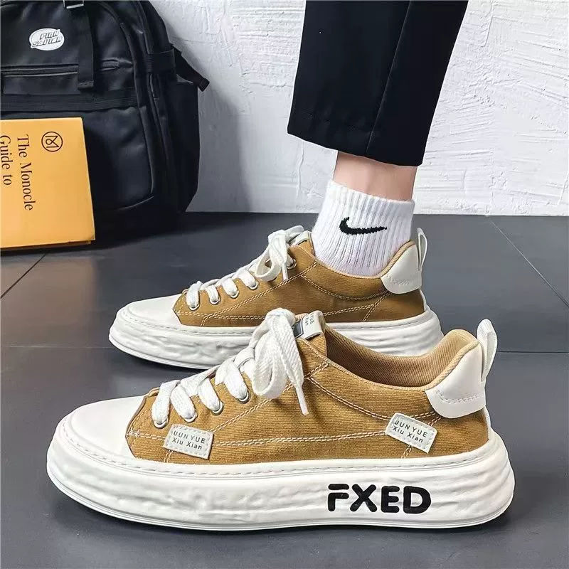 حذاء رجالي قماش شتوي جيد التهوية كاجوال منخفض القمة بورد طلابي موضة تصميم فريد