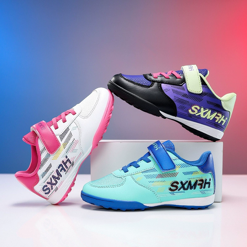 New Kids Soccer Shoes, Studded Youth Training Shoes for Boys & Girls School