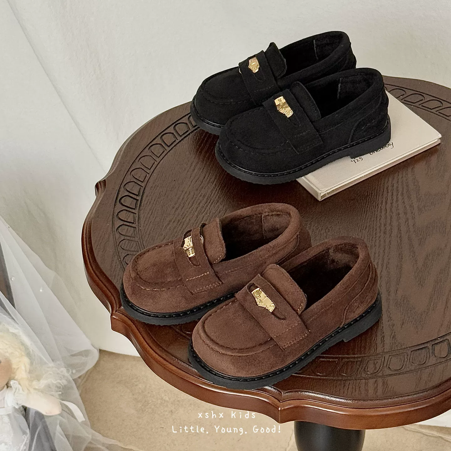 XSHX Velvet Loafers Boys Girls Retro Coin French Muse Leather Formal Casual Party Autumn Winter